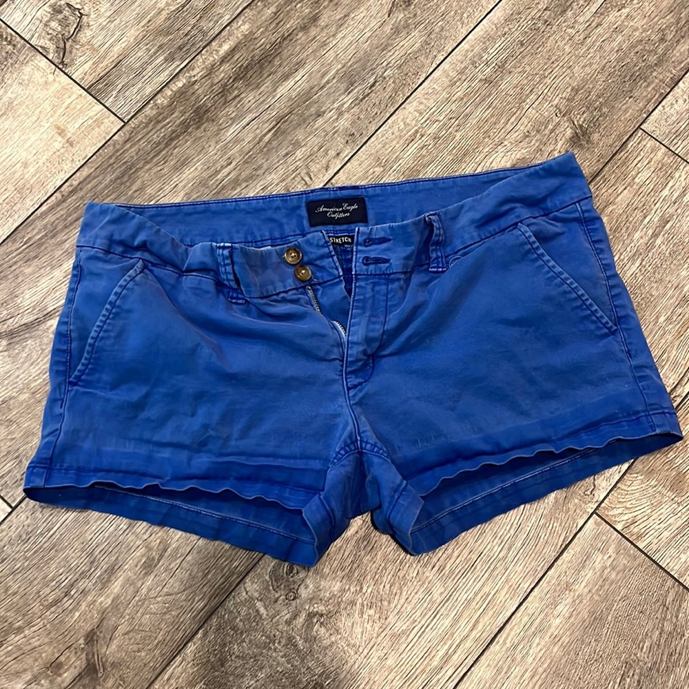 Women’s American Eagle size 12 shorts